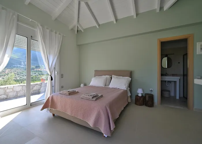 Melissafarm Guest House